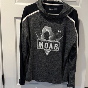 Under Armour Women’s L Charcoal and Black Graphic Hoodie (Very Light Weight)